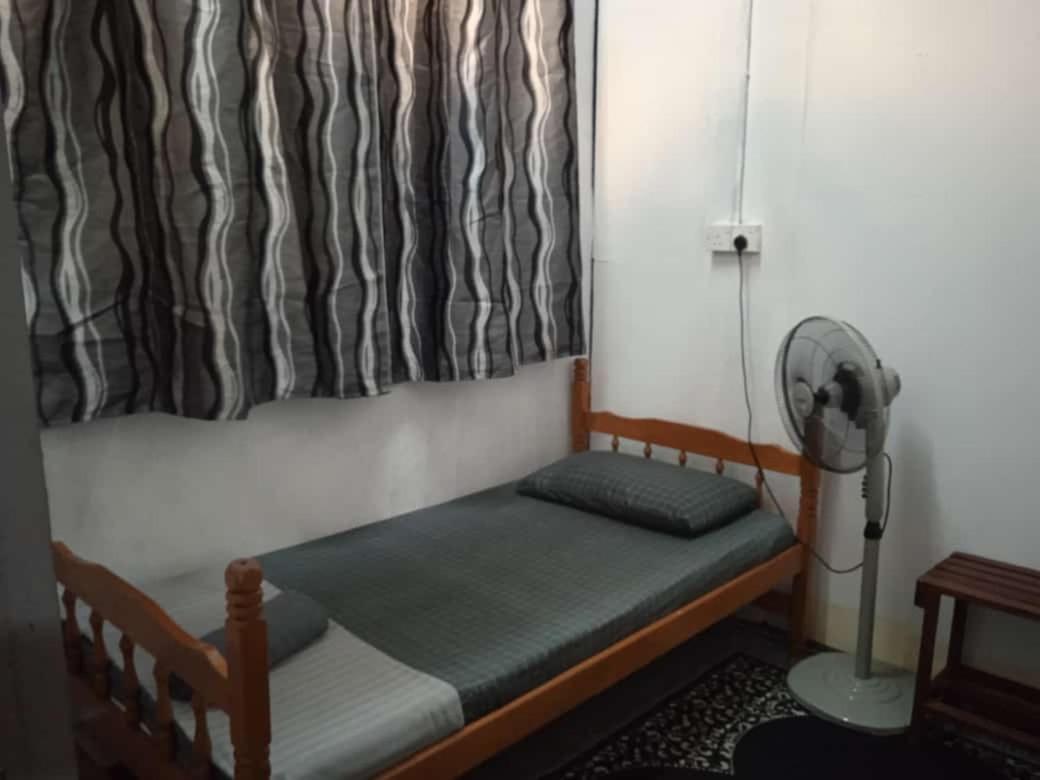 La Wood Homestay Kampung Kuala Besut Luaran gambar